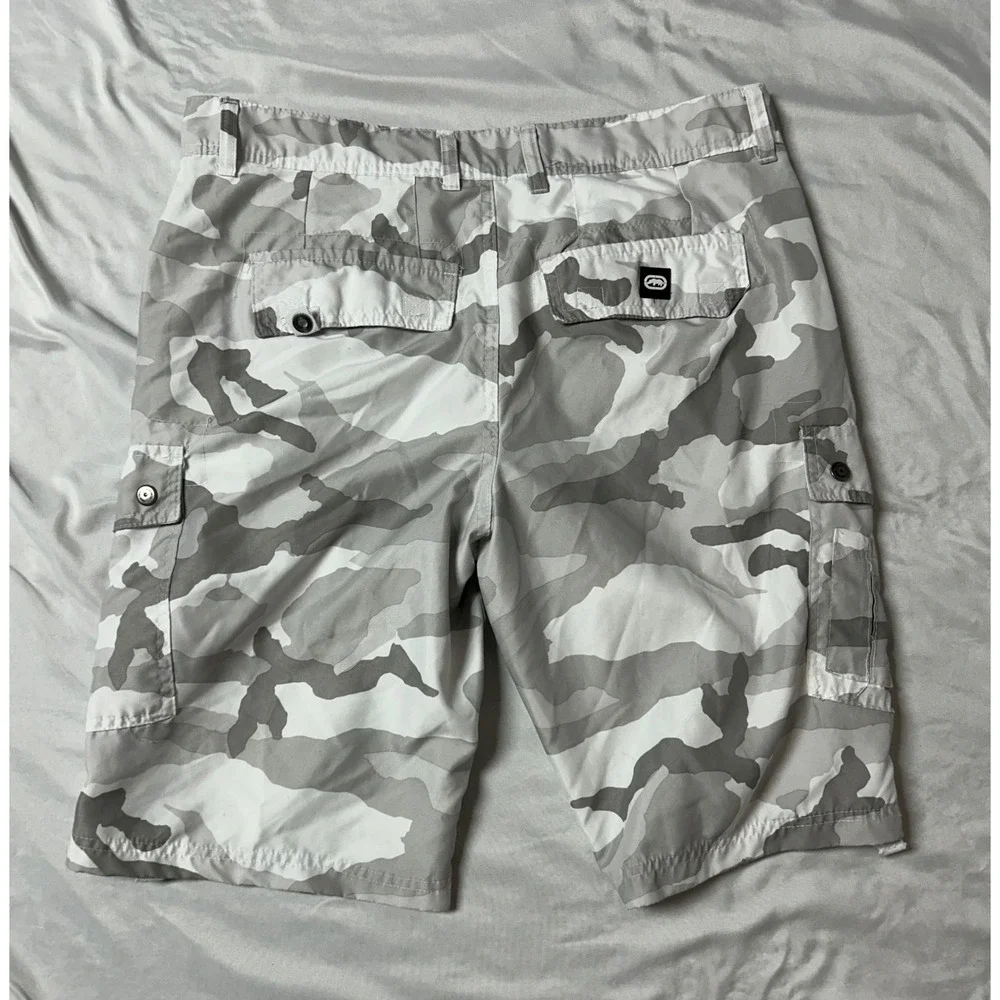 Ecko Unltd Mens Grey White Camo Cargo Shorts Size 32 Streetwear Casual Utility